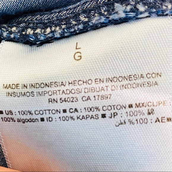 Old Navy chambray tie waist button up romper large - Picture 10 of 10